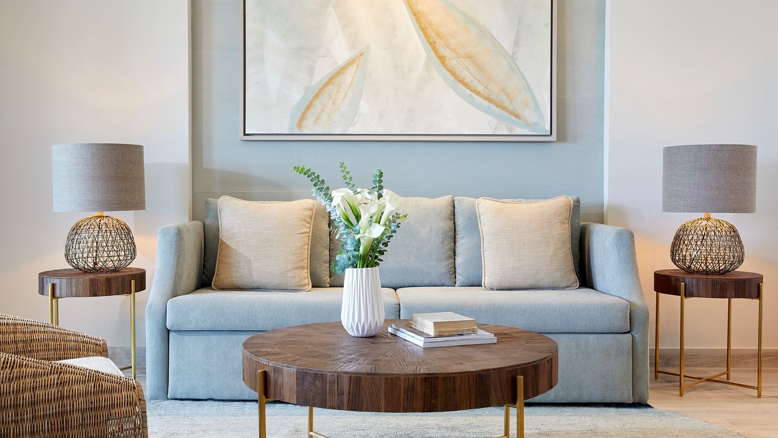 rooms-one-bedroom-suite-grand-balcony-pool-view