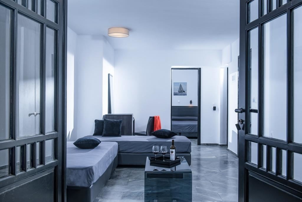 rooms-room-family-1-bedroom