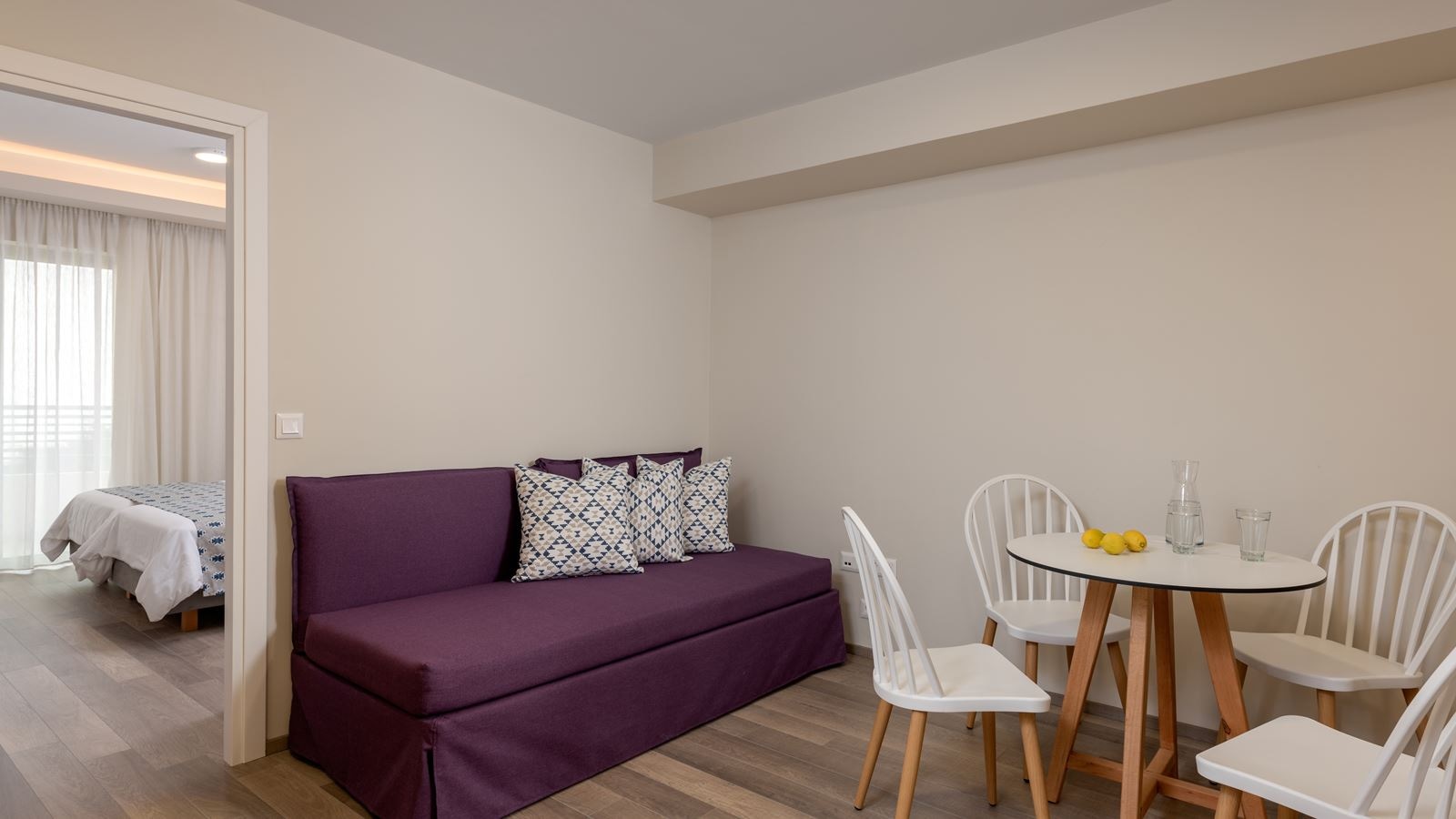 rooms-studio-superior