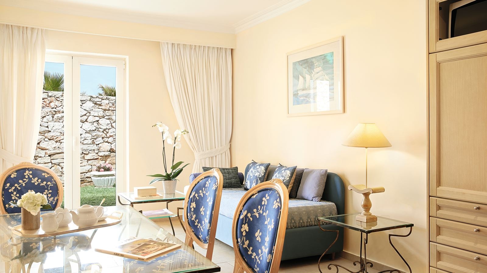 rooms-casa-marina-family-bungalow-suite-pool--garden-view