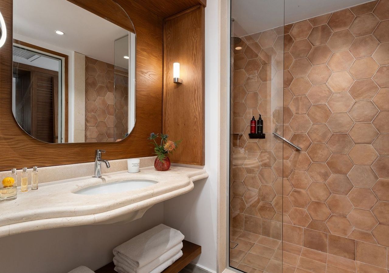 rooms-double-room-main-buidling