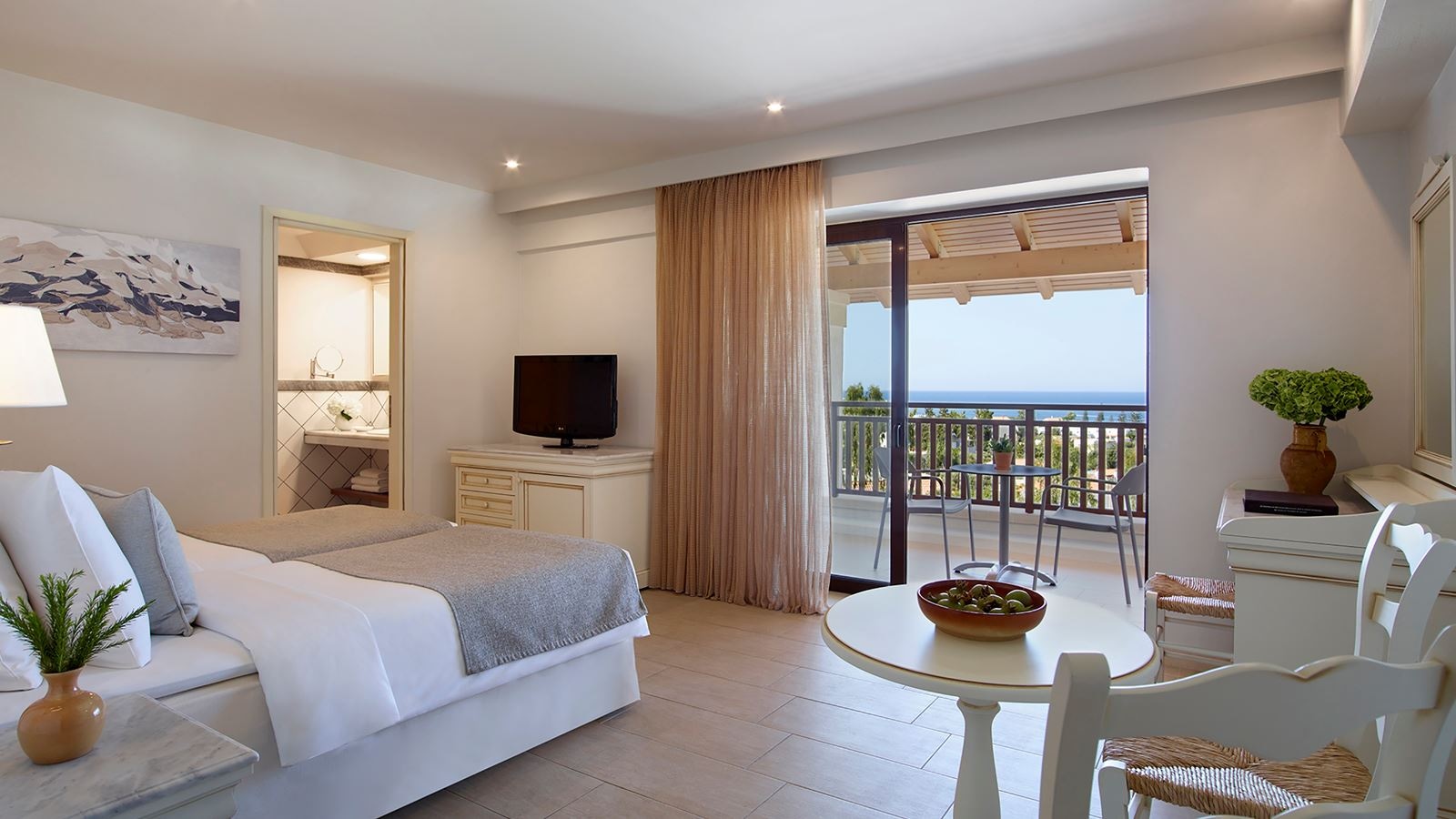 rooms-room-deluxe-sea-view