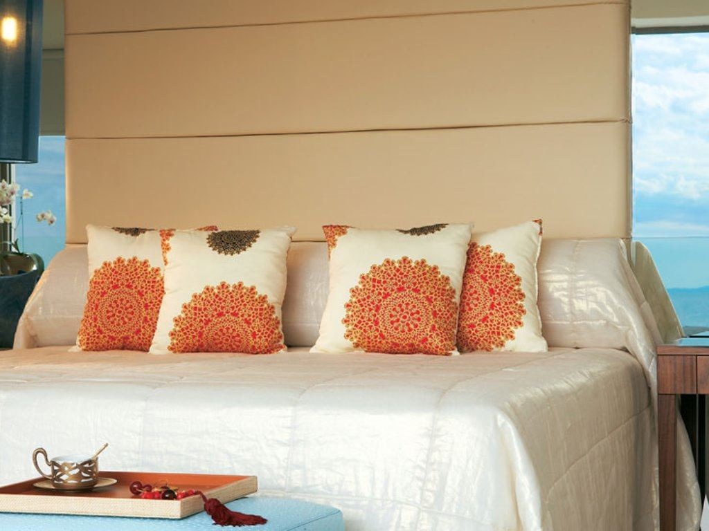 rooms-room-luxury-side-sea-view-or-lagoon-view