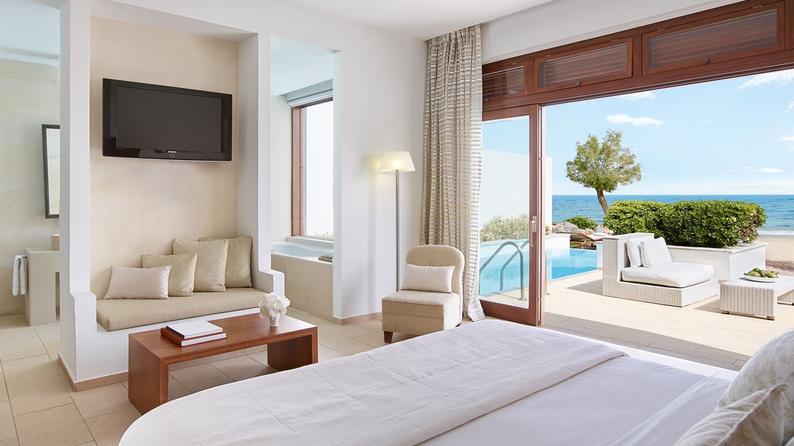 rooms-creta-beach-villa-seafront--heated-private-pool