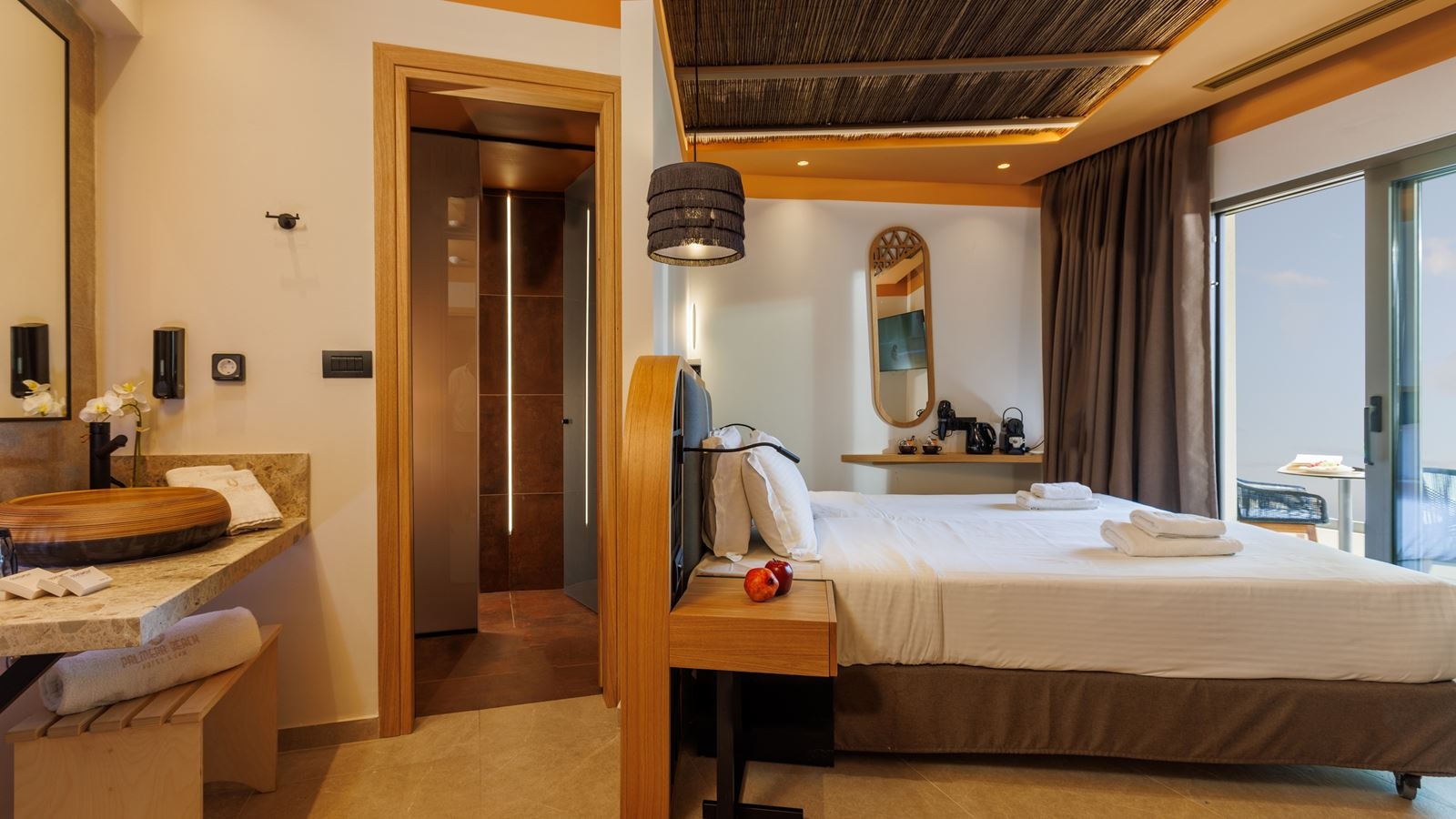 rooms-double-superior-room-with-jacuzzi