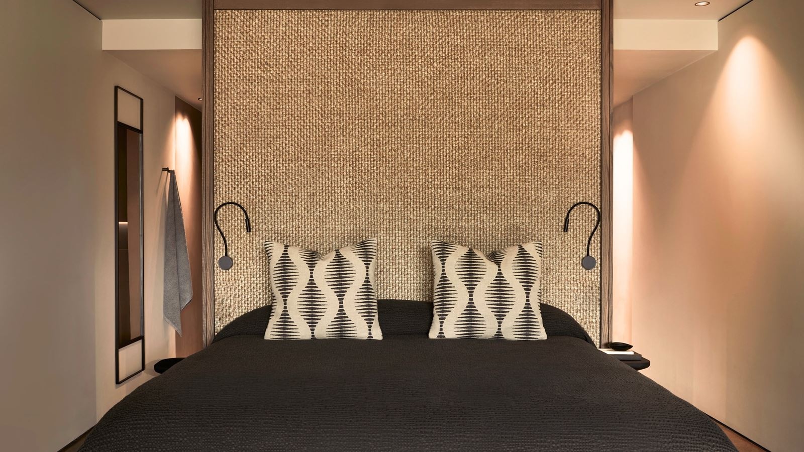 rooms-suite-1-bedroom-private-pool