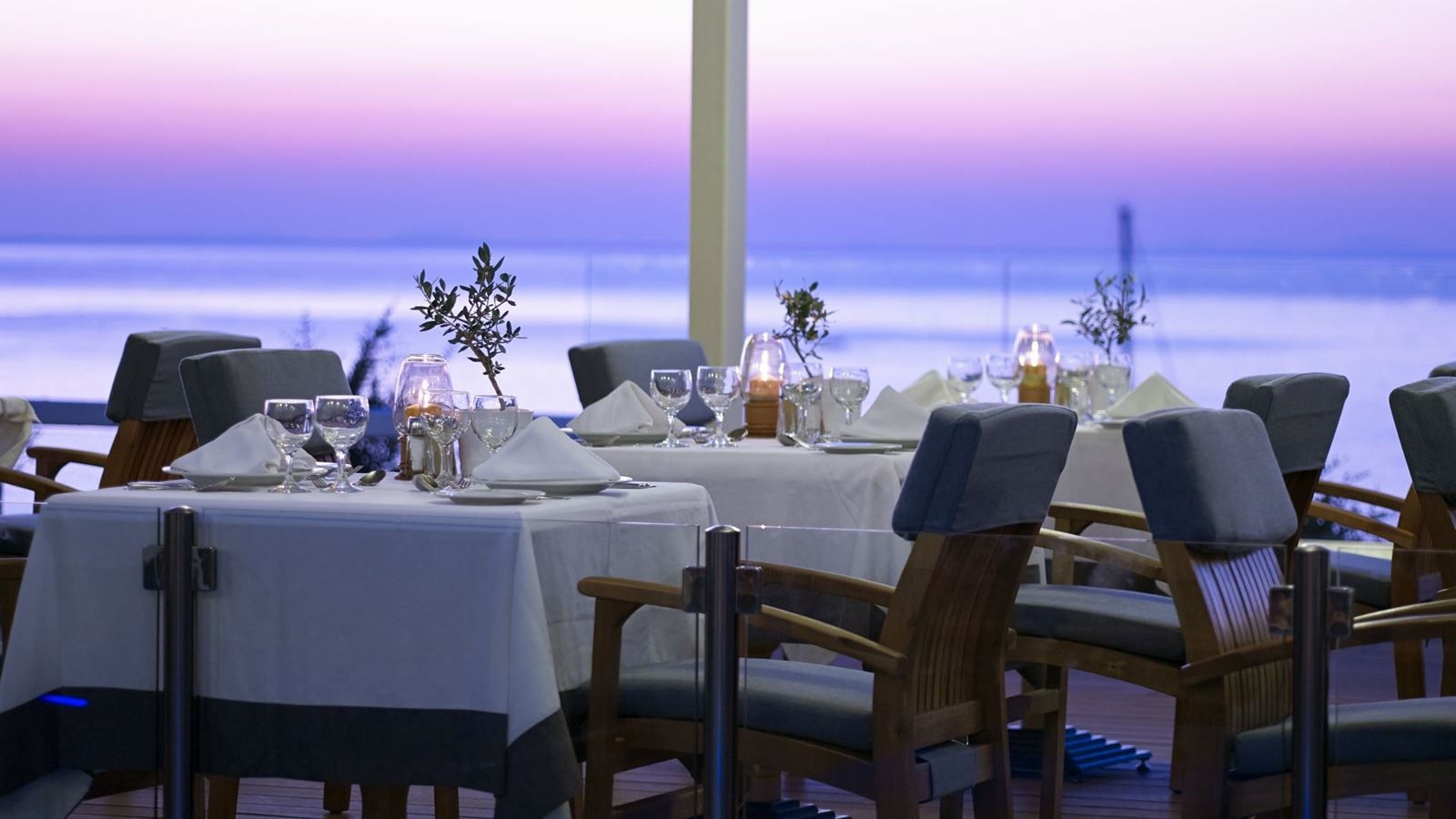 restaurants-nafsika-restaurant