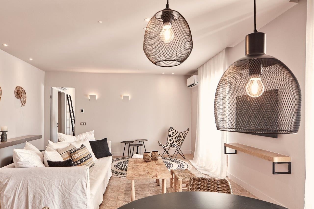 rooms-3-bedroom-waterfront-villa-private-pool