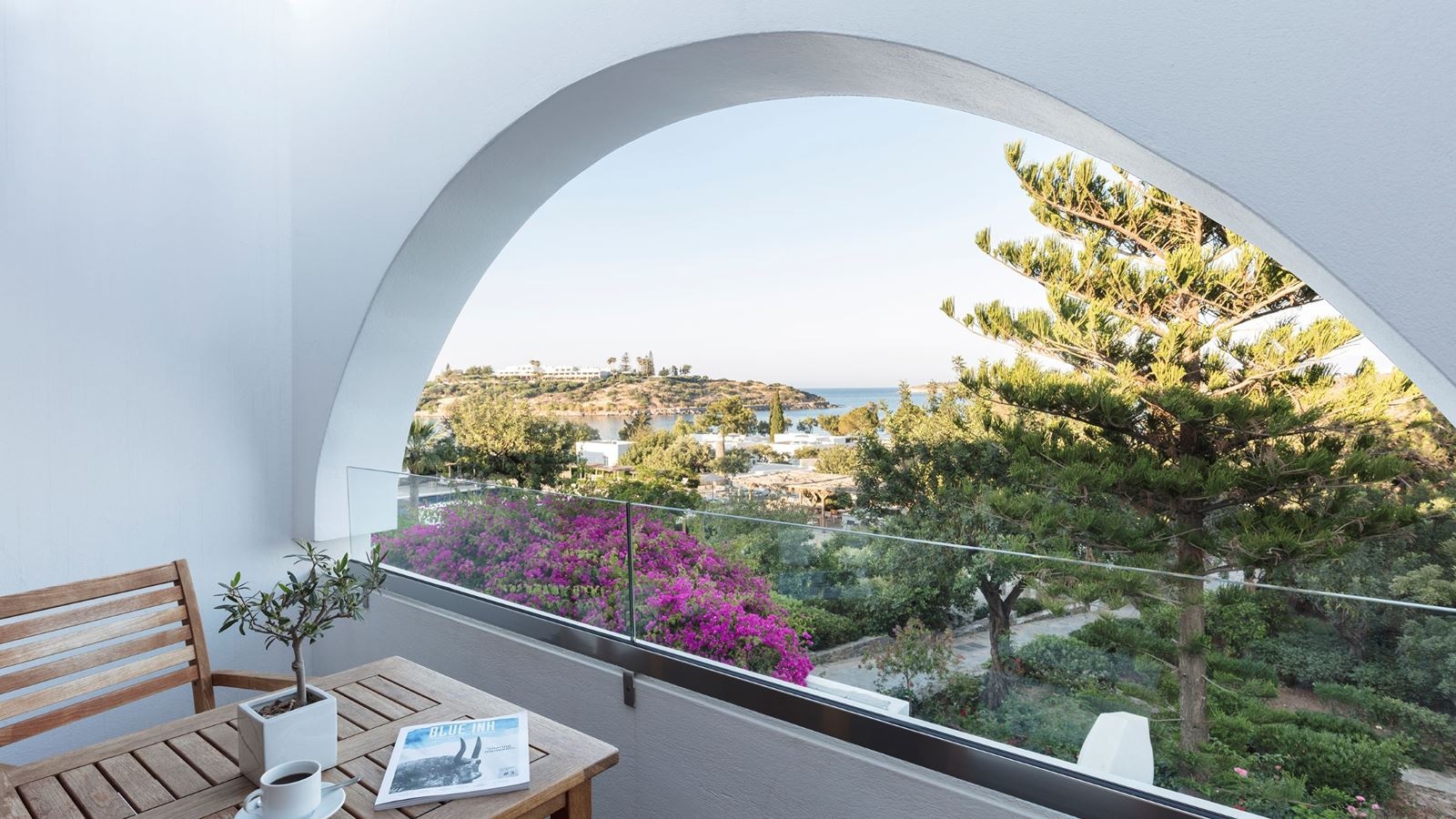 rooms-double-or-twin-room-sea-view-main-building