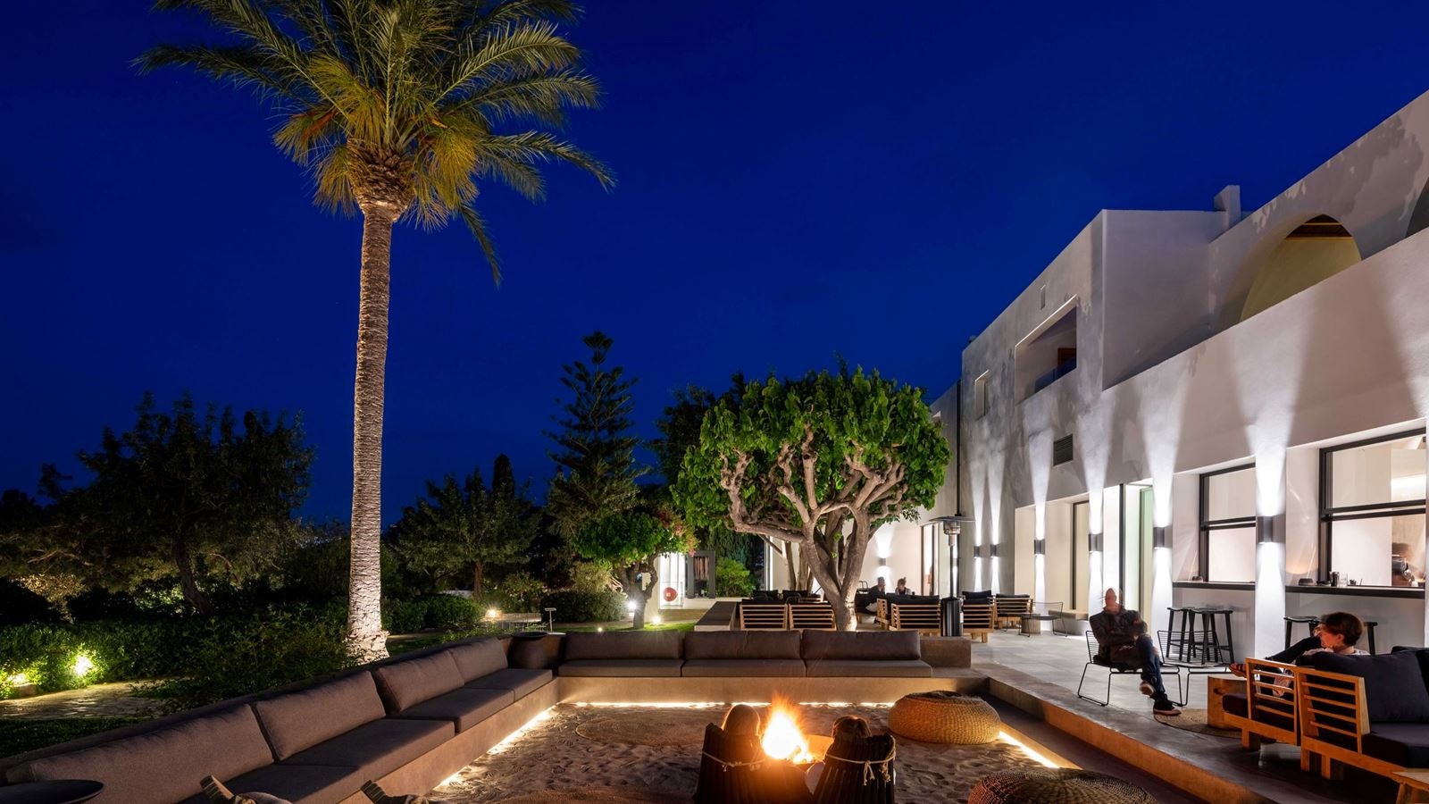 bars-dionyssos-cocktail-bar