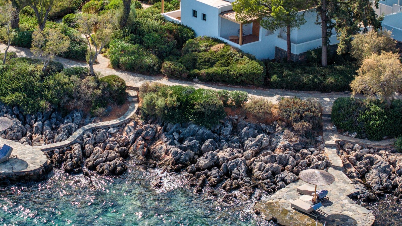 rooms-superior-bungalow-sea-front