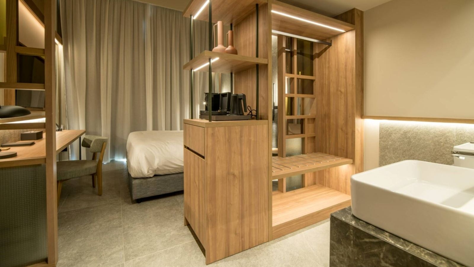 rooms-maisonette-family-gardenview