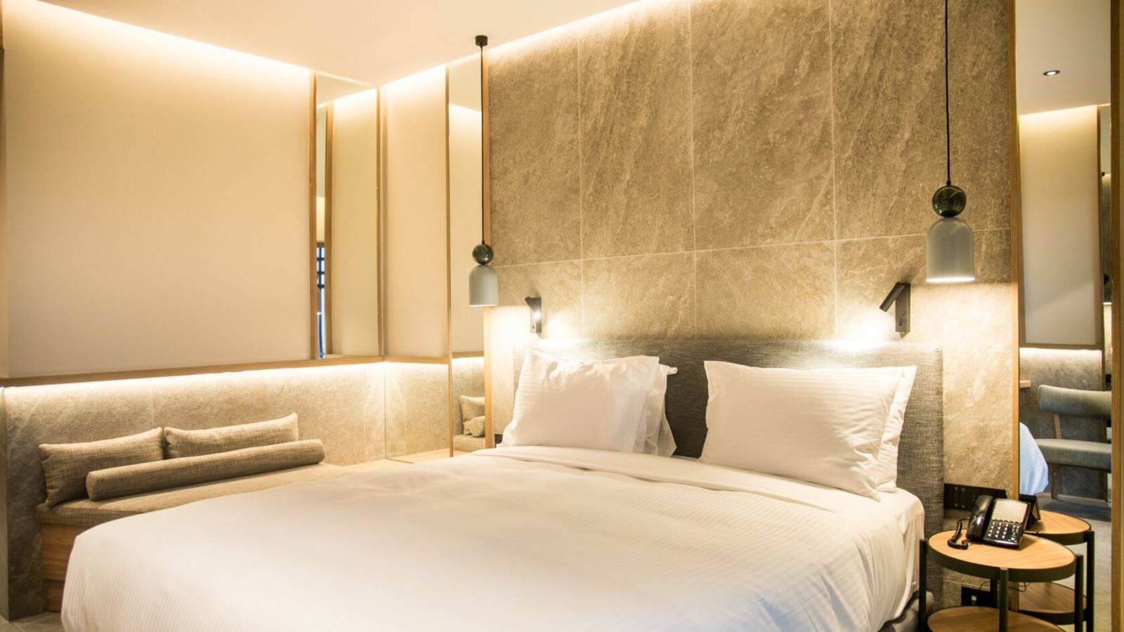 rooms-classic-singleuse-gardenview