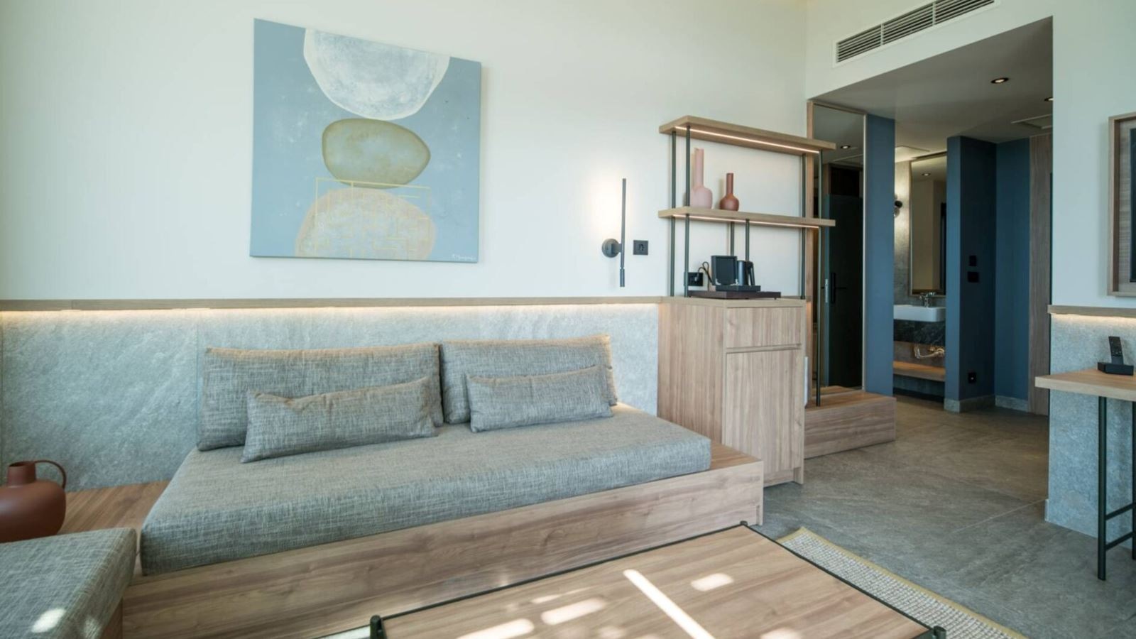 rooms-signature-suite-seaview-outdoor-jacuzzi