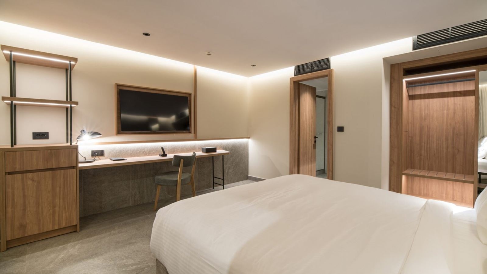 rooms-classic-double-gardenview-sharedpool