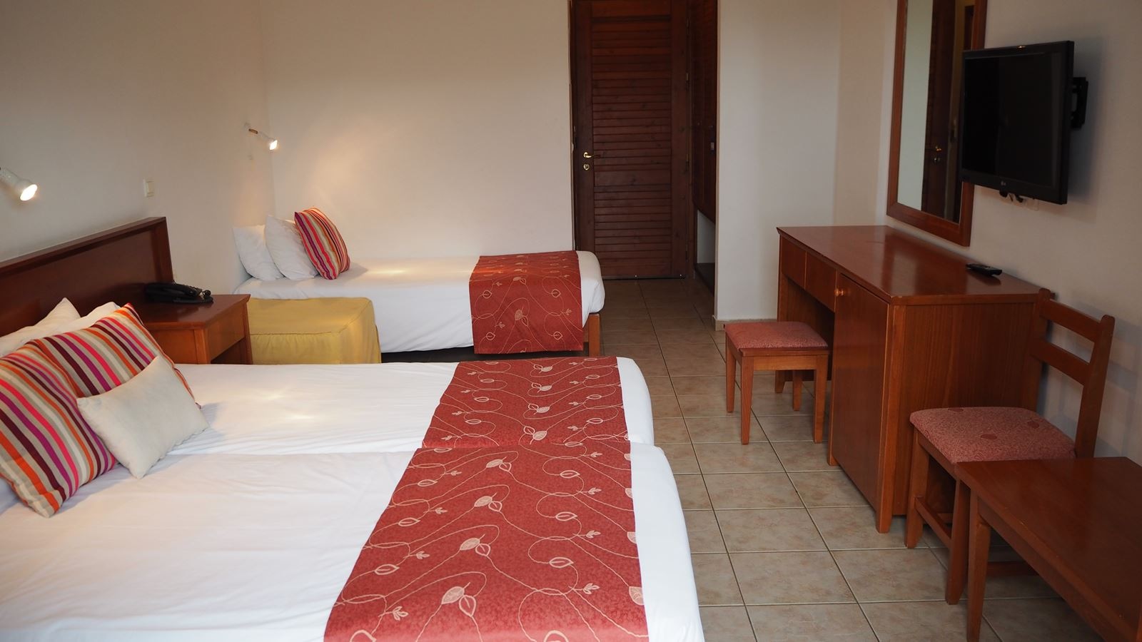 rooms-standard-bungalow