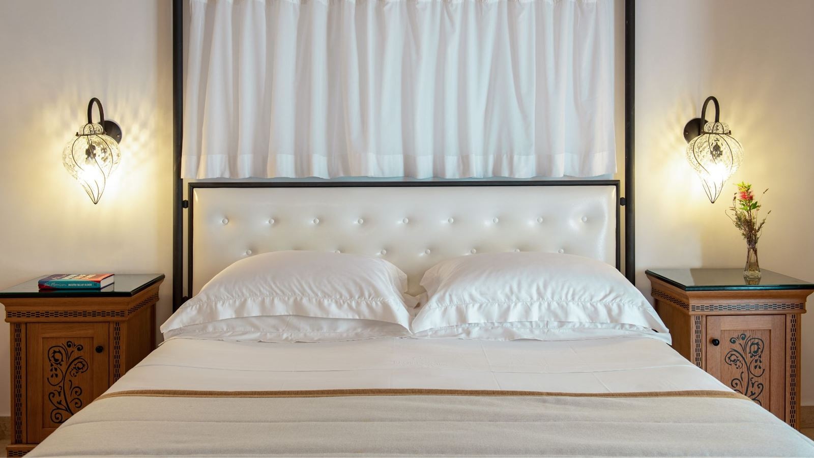 rooms-bungalow-family-balcony-or-terrace