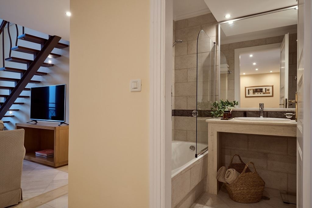 rooms-suite-sea-view