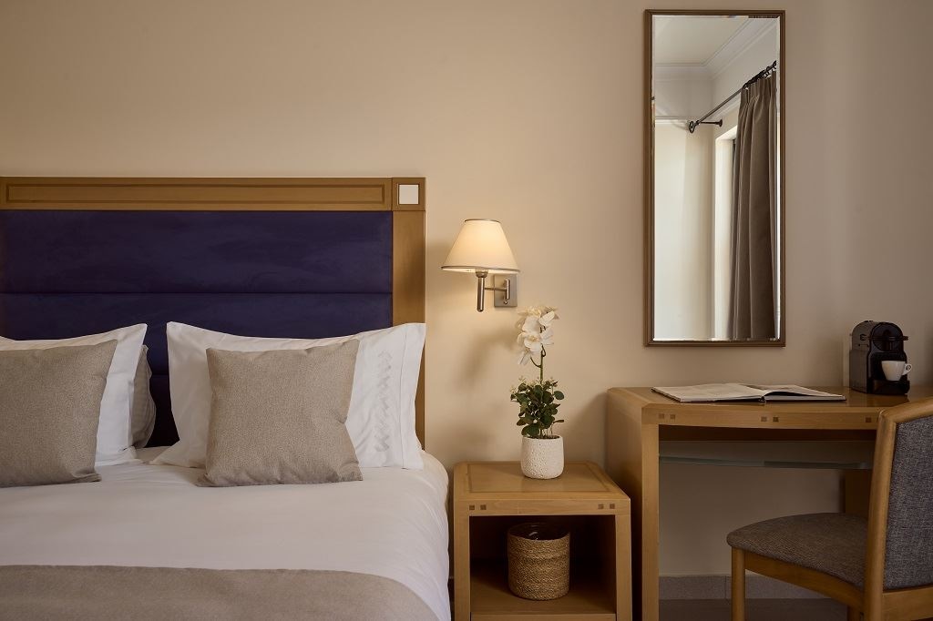 rooms-twin-side-sea-view