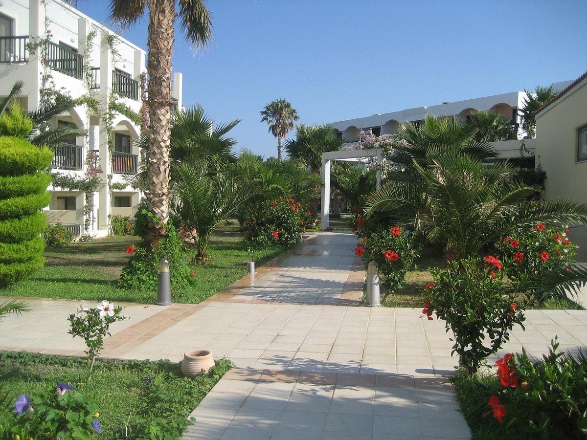 general-main-building