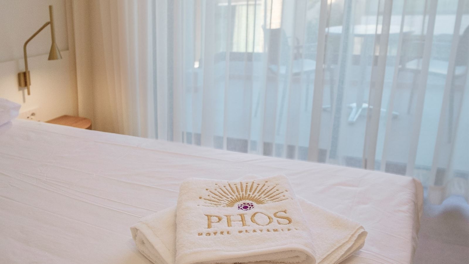 rooms-delux-junior-suite-swimup