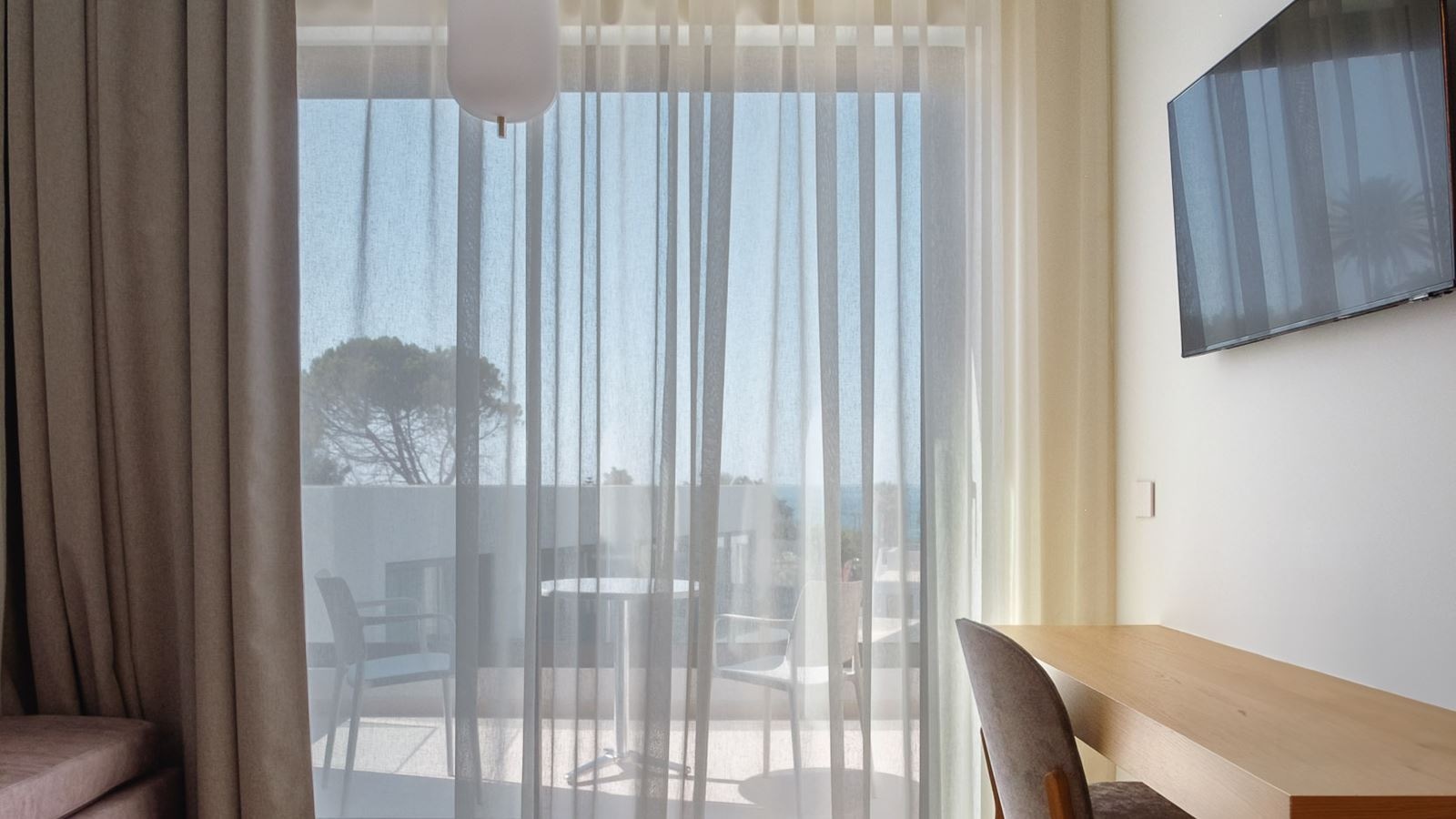 rooms-suite-split-level-maisonette