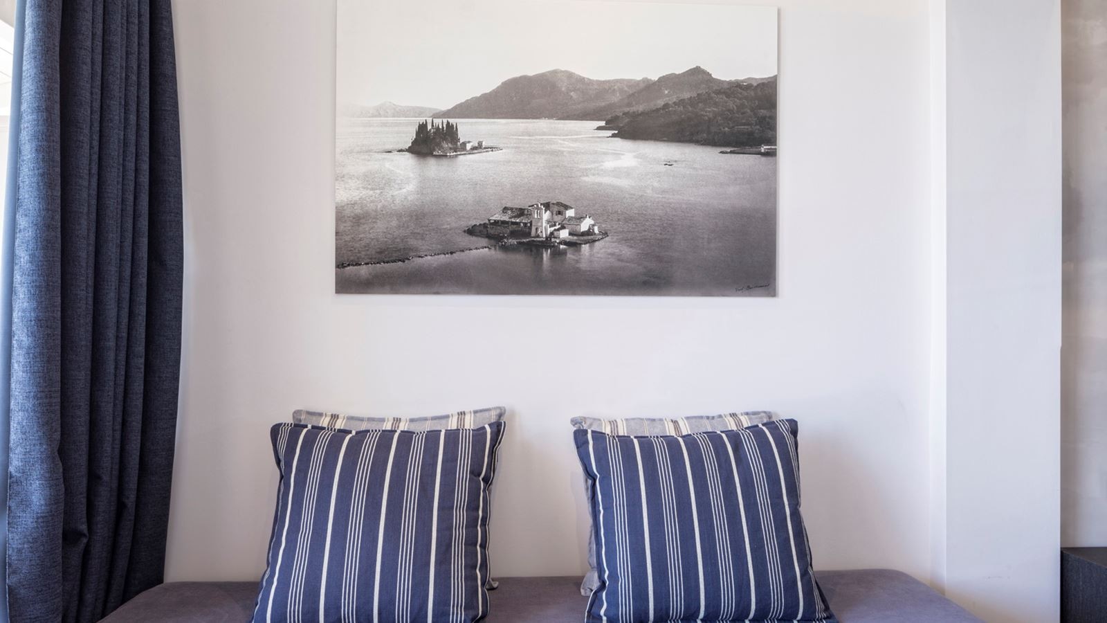 rooms-bungalow-superior-room-sea-view