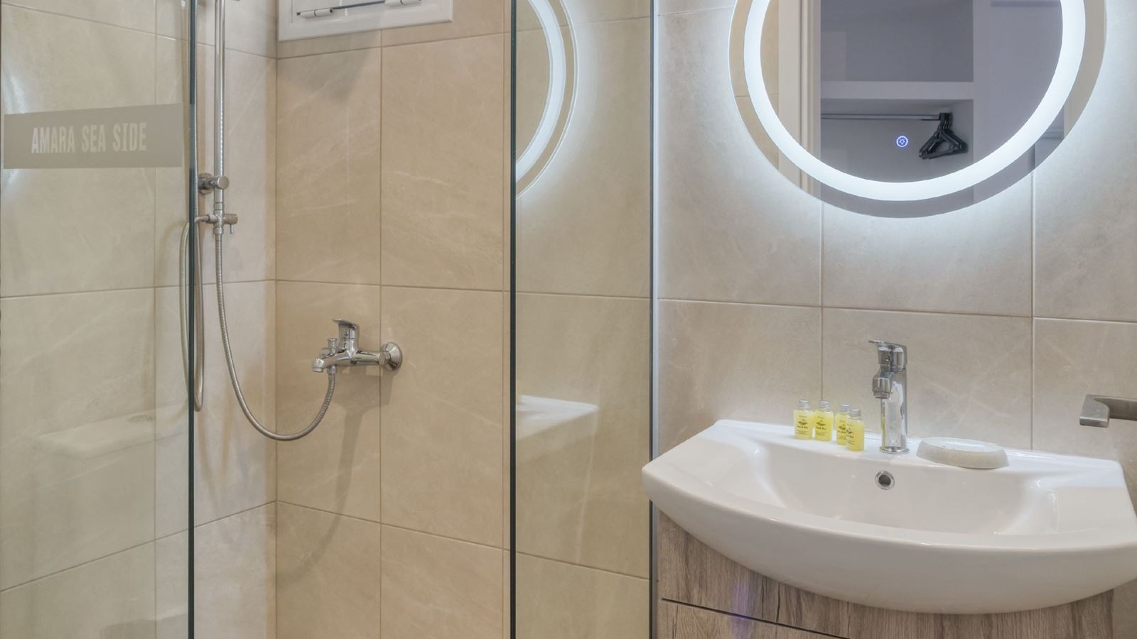 rooms-double-room