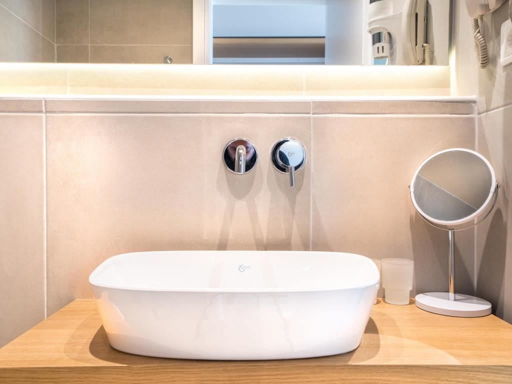 rooms-double-standard-garden-view