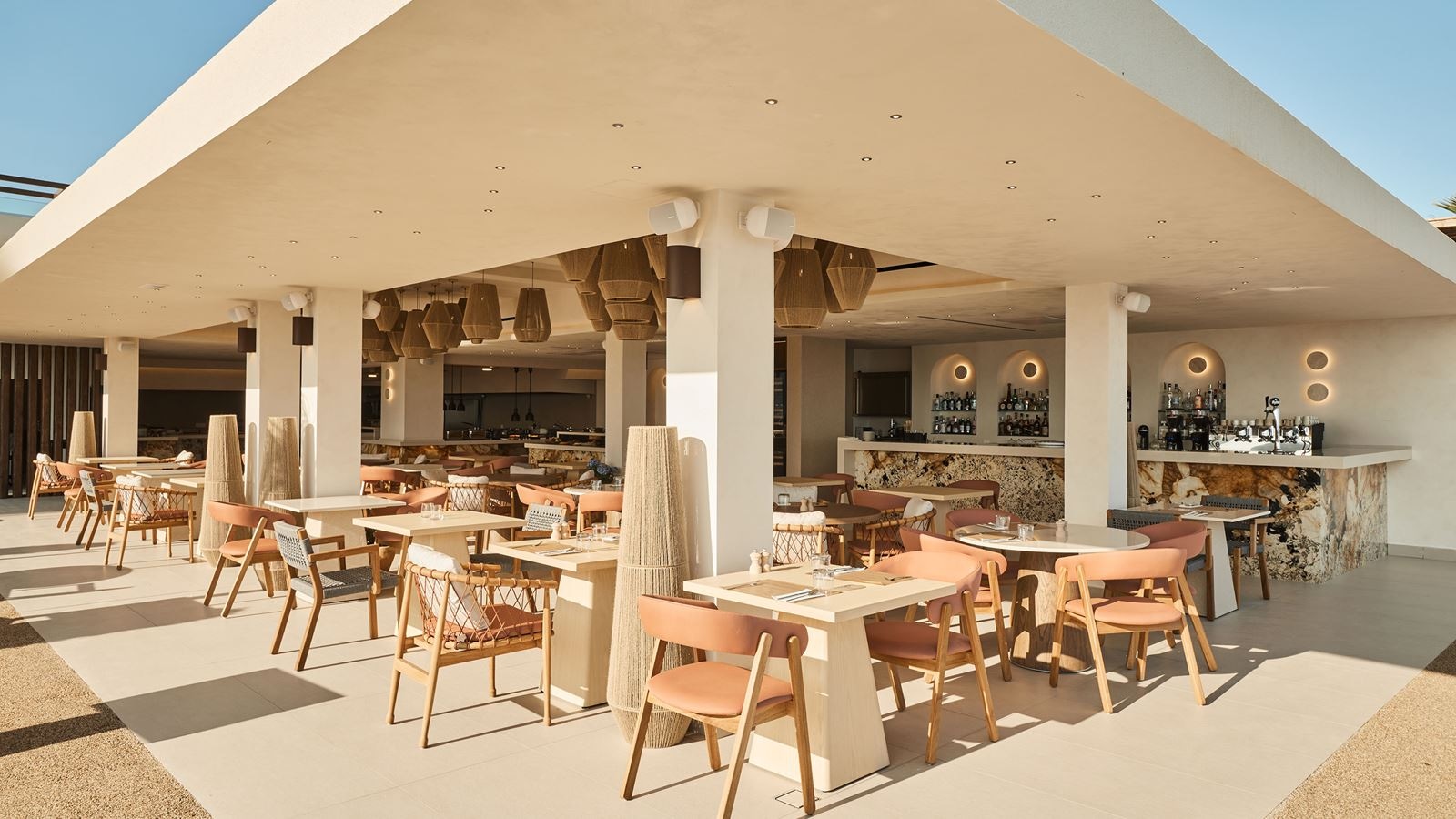 restaurants-main-restaurant