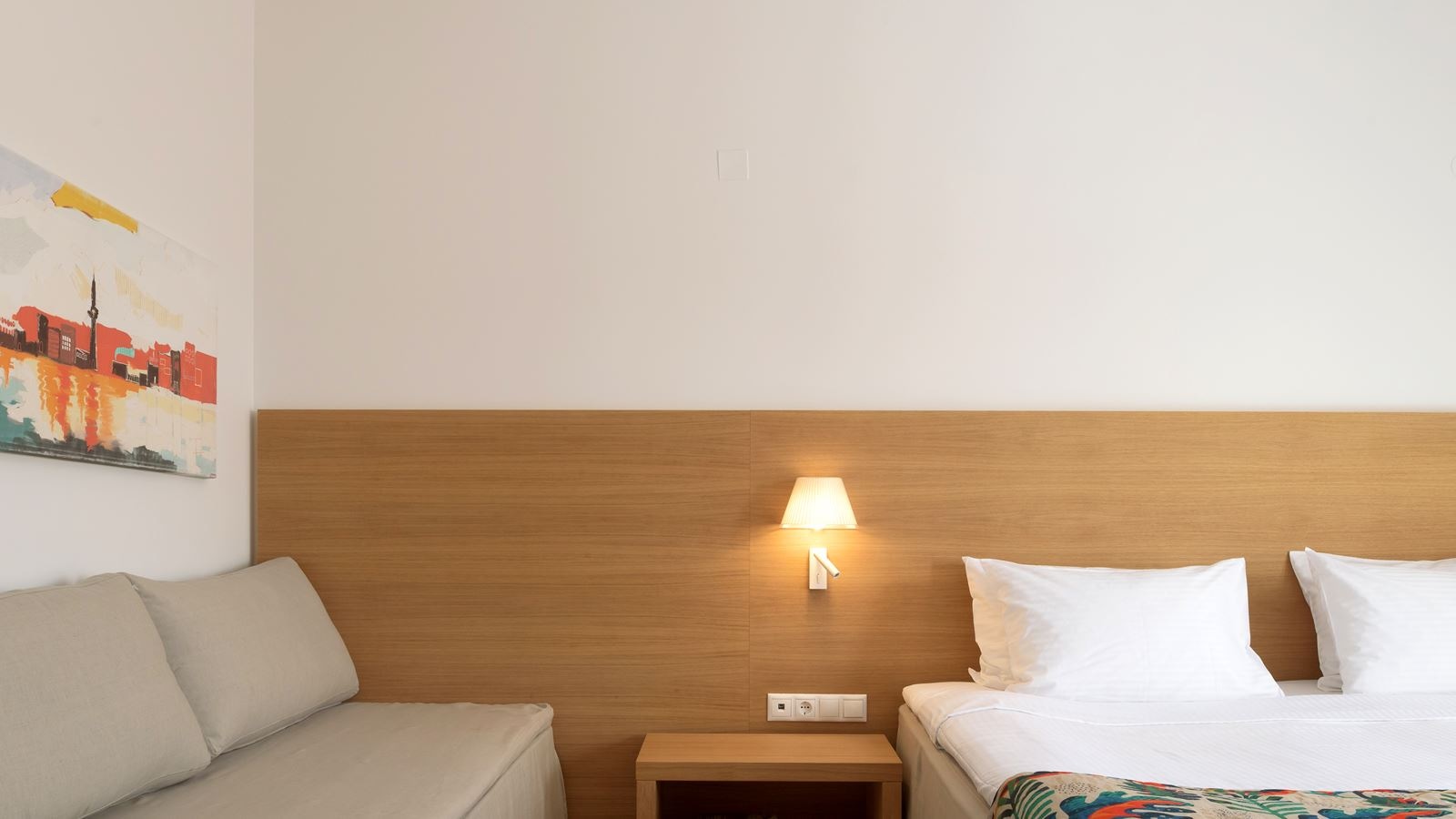 rooms-deluxe-double-side-sea-view