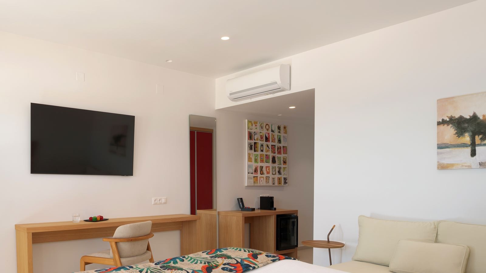 rooms-aqua-marine-suite-sea-view