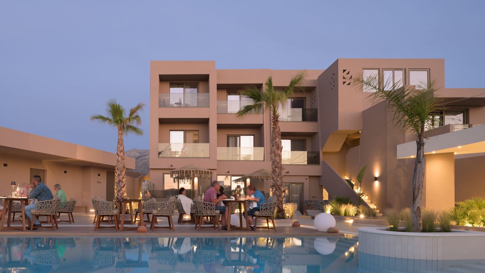 restaurants-veranda-pool-bar-restaurant