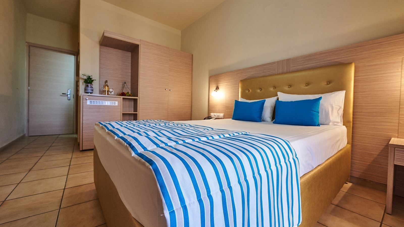 rooms-doubletwin-standard