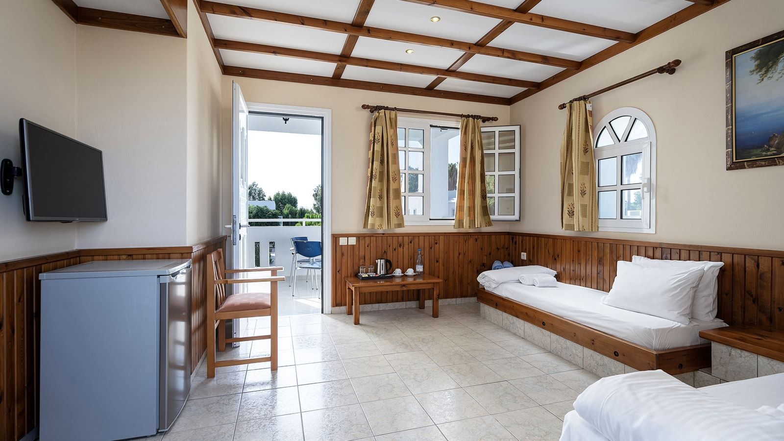 rooms-family-room-separated-living-room