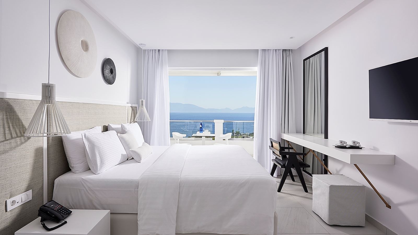 rooms-premium-junior-suite-sea-view-balcony-or-terrace