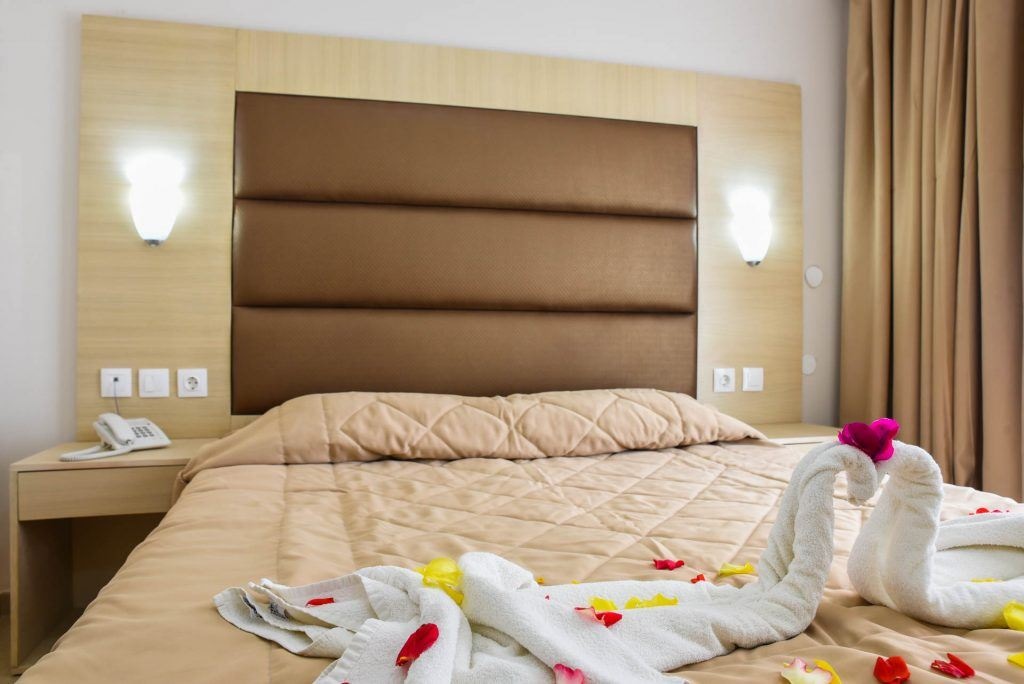 rooms-room-double-balcony-or-terrace