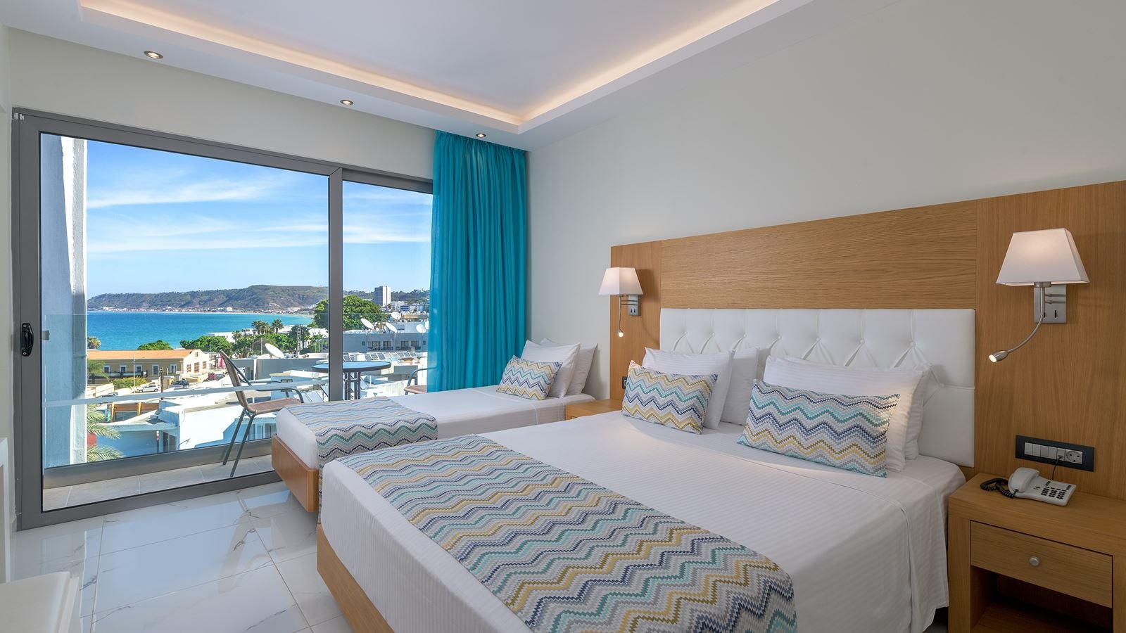 rooms-double-room-side-sea-view
