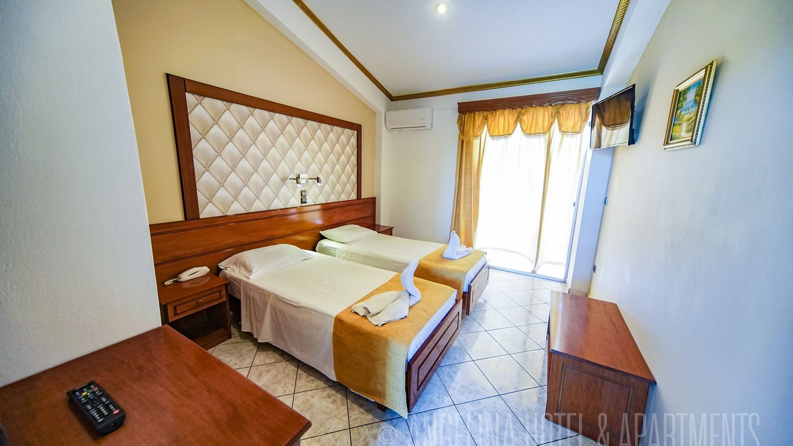 rooms-double-standard-studio