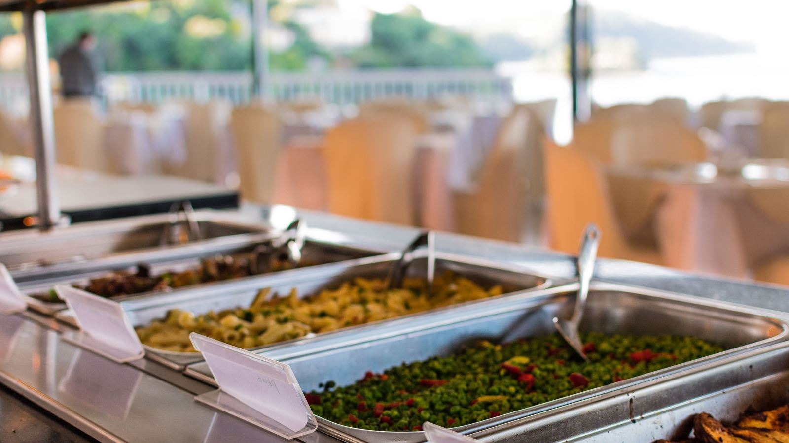 restaurants-main-building