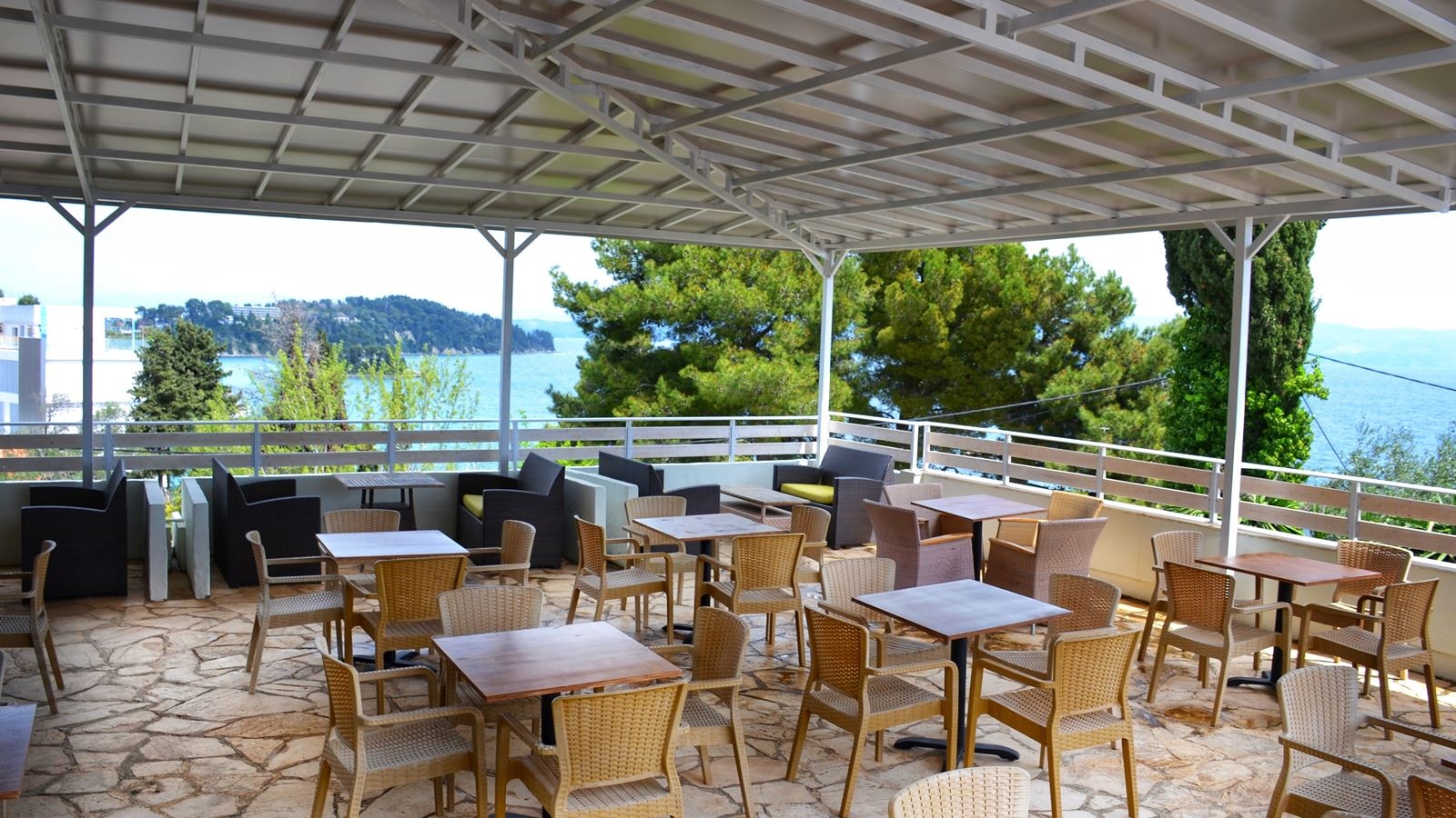 restaurants-main-restaurant