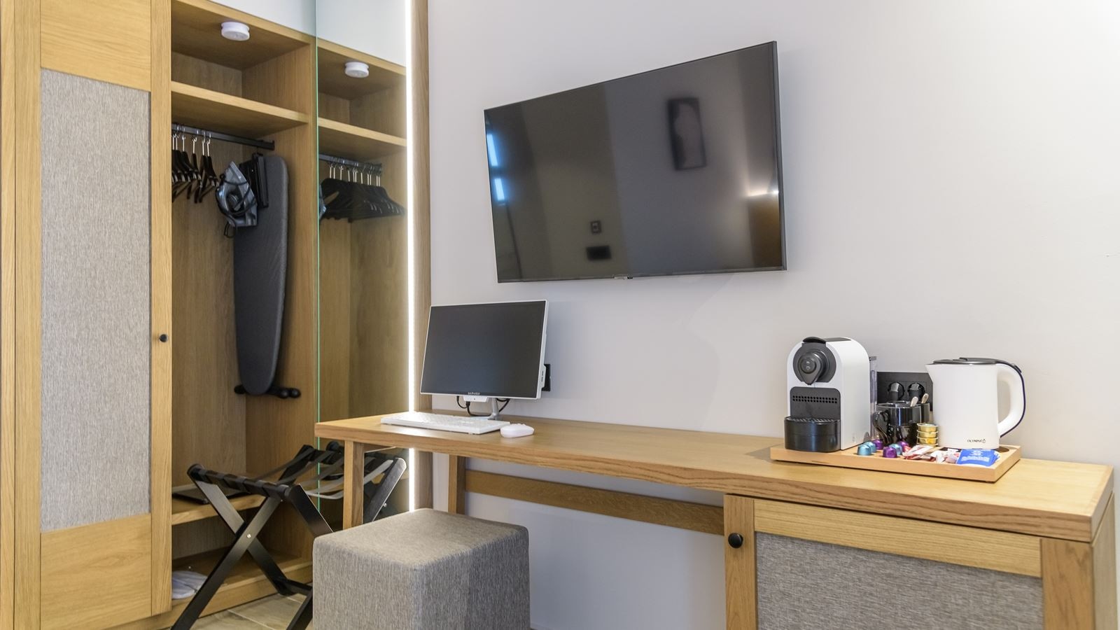 rooms-superior-double-room