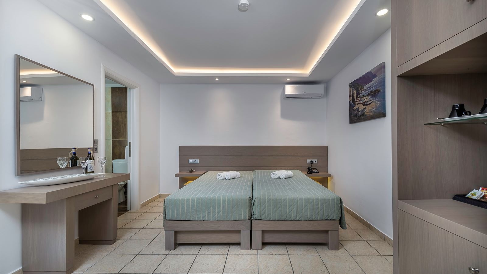 rooms-bungalow-standard-double-garden-view-balcony-or-terrace-with-private-sunbeds