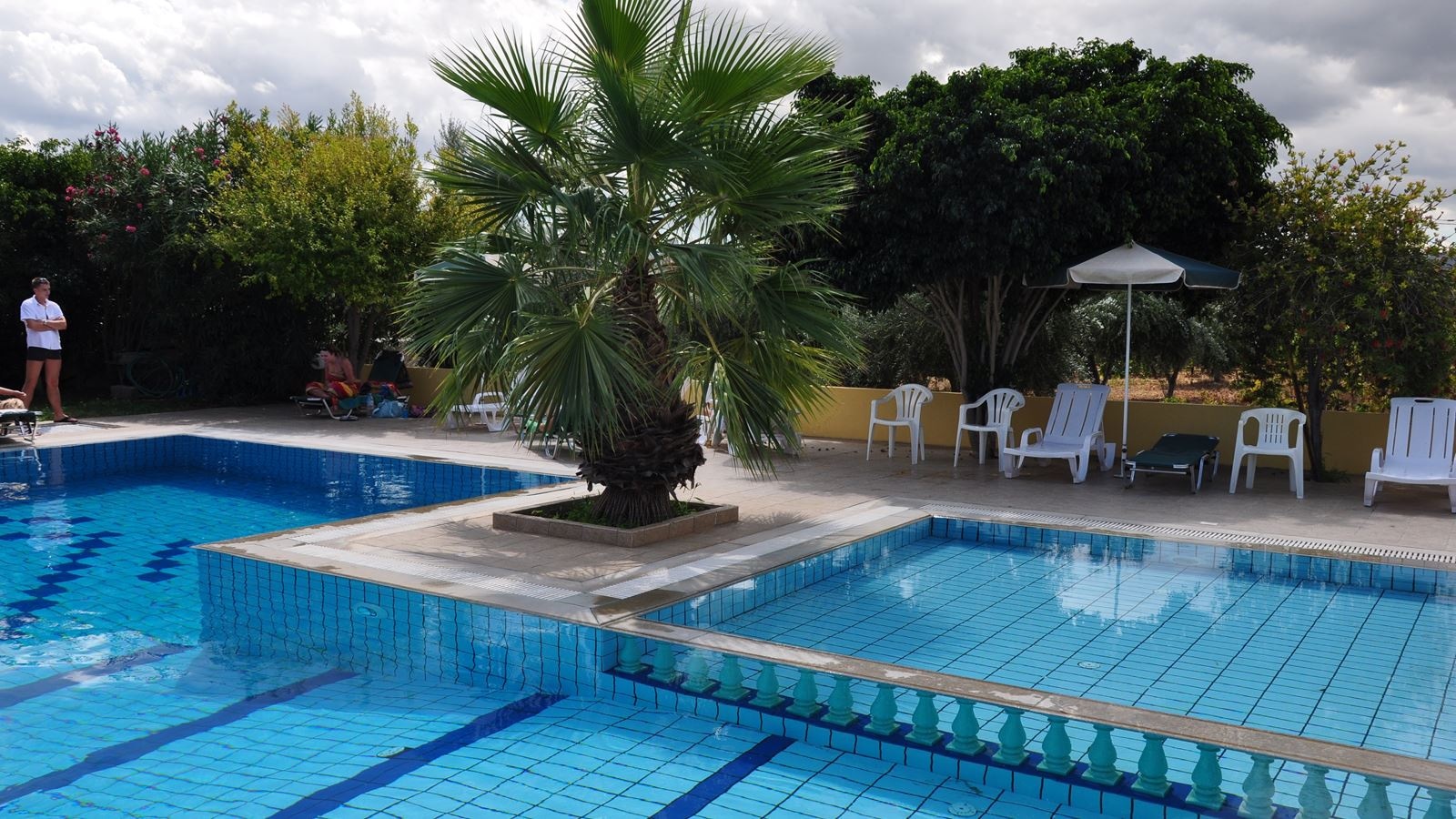 pools-outdoor-childrens-pool