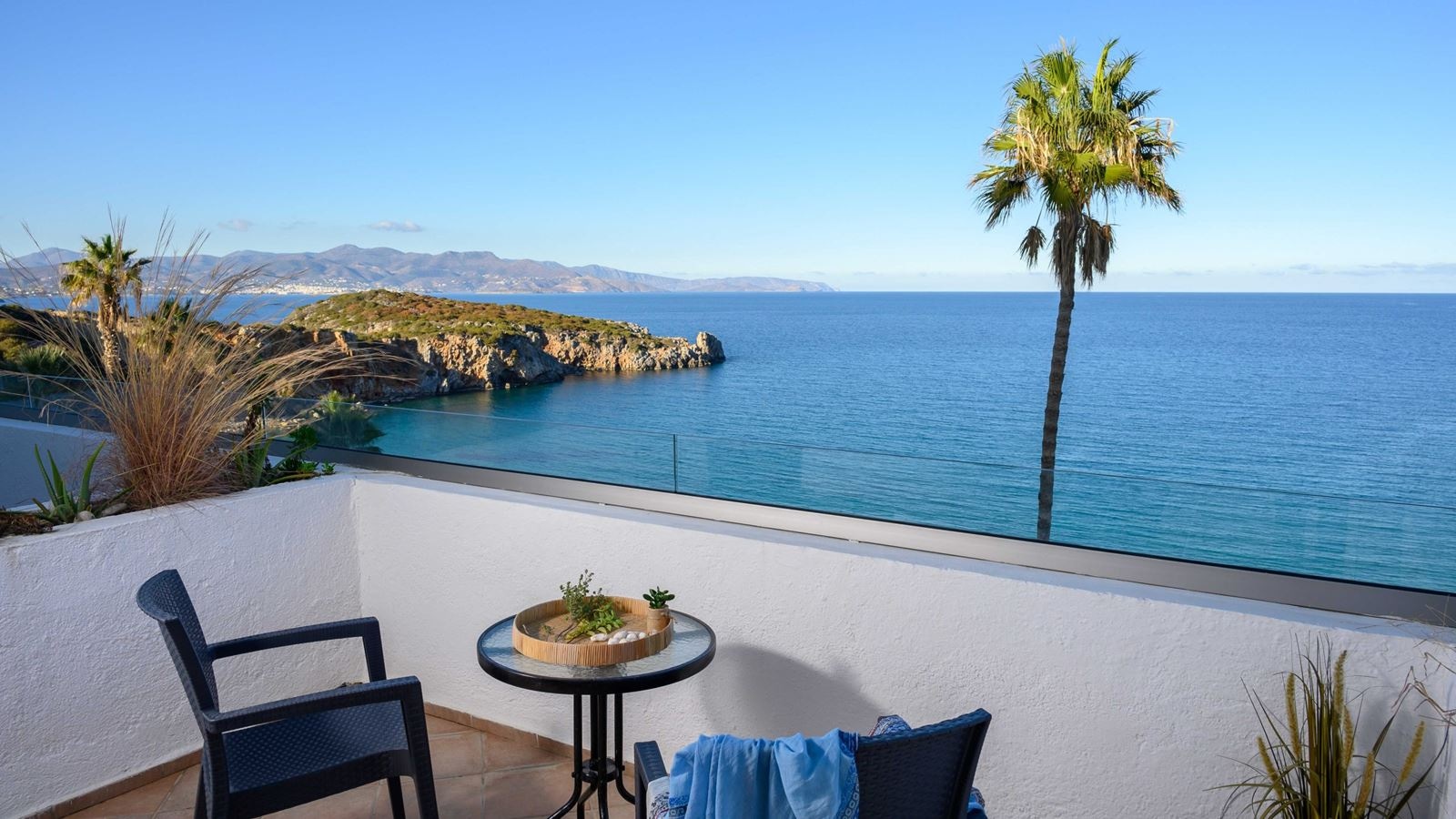 rooms-room-double-seaview-balcony-or-terrace