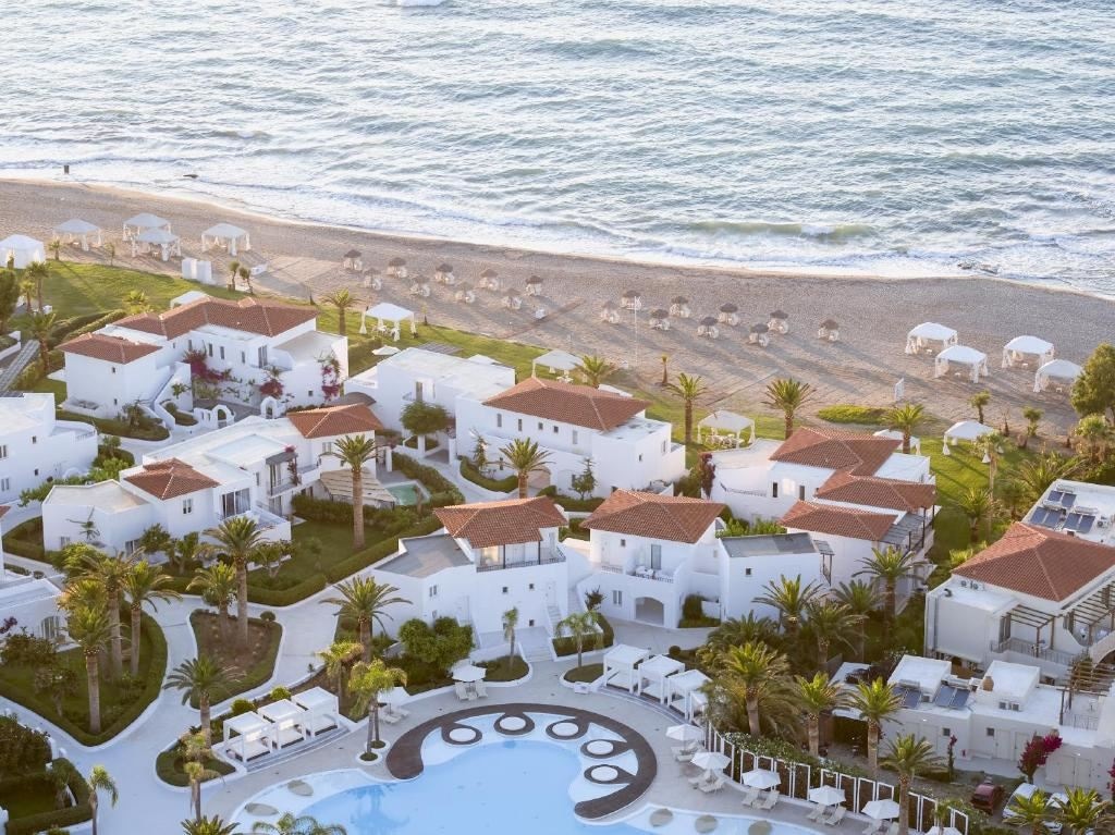 rooms-2-bedroom-caramel-villa-private-pool