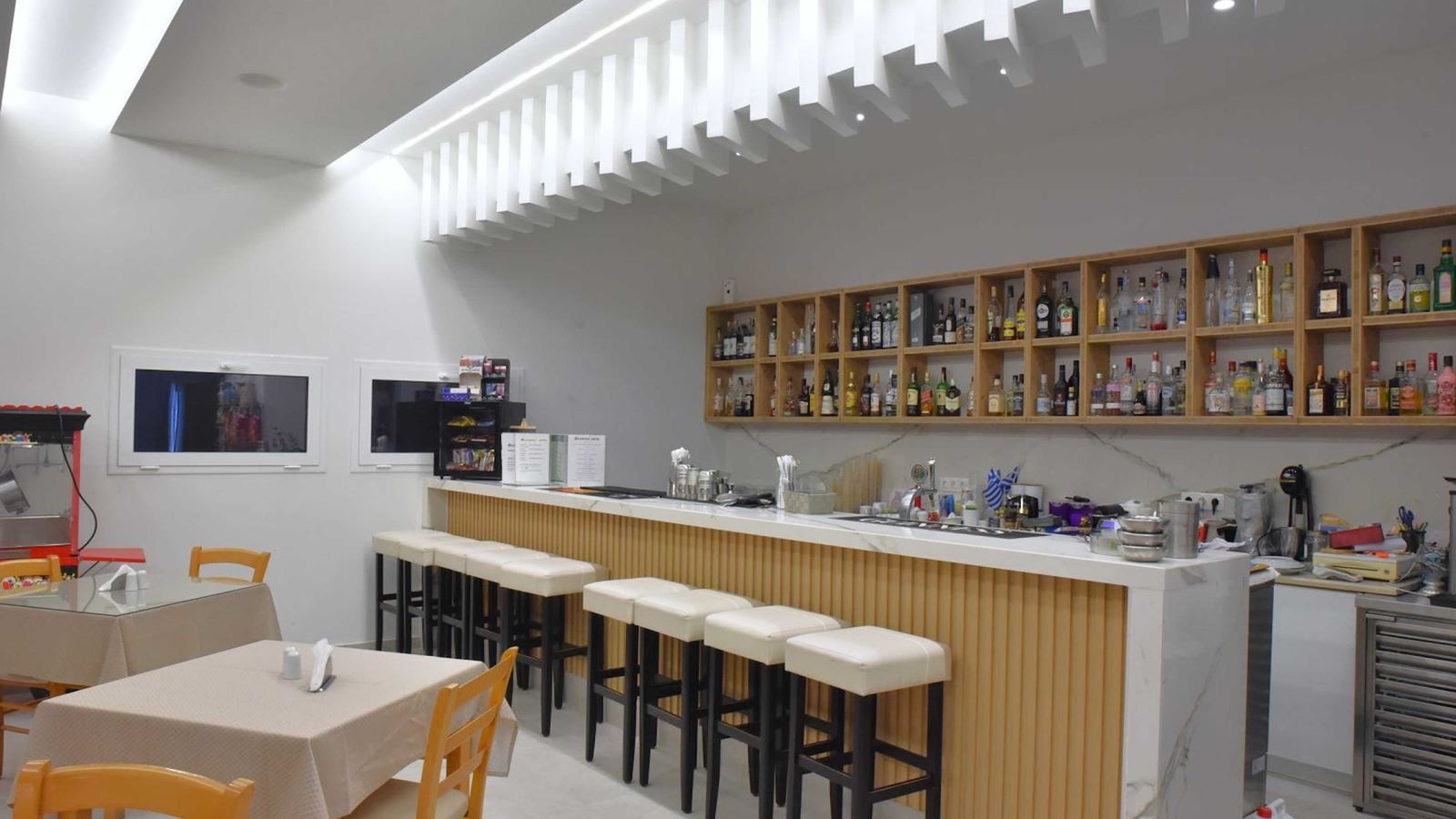 bars-snack-bar