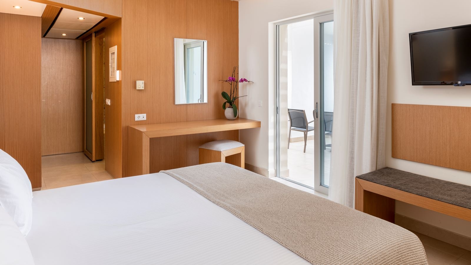 rooms-double-room-for-single-use-inland-view