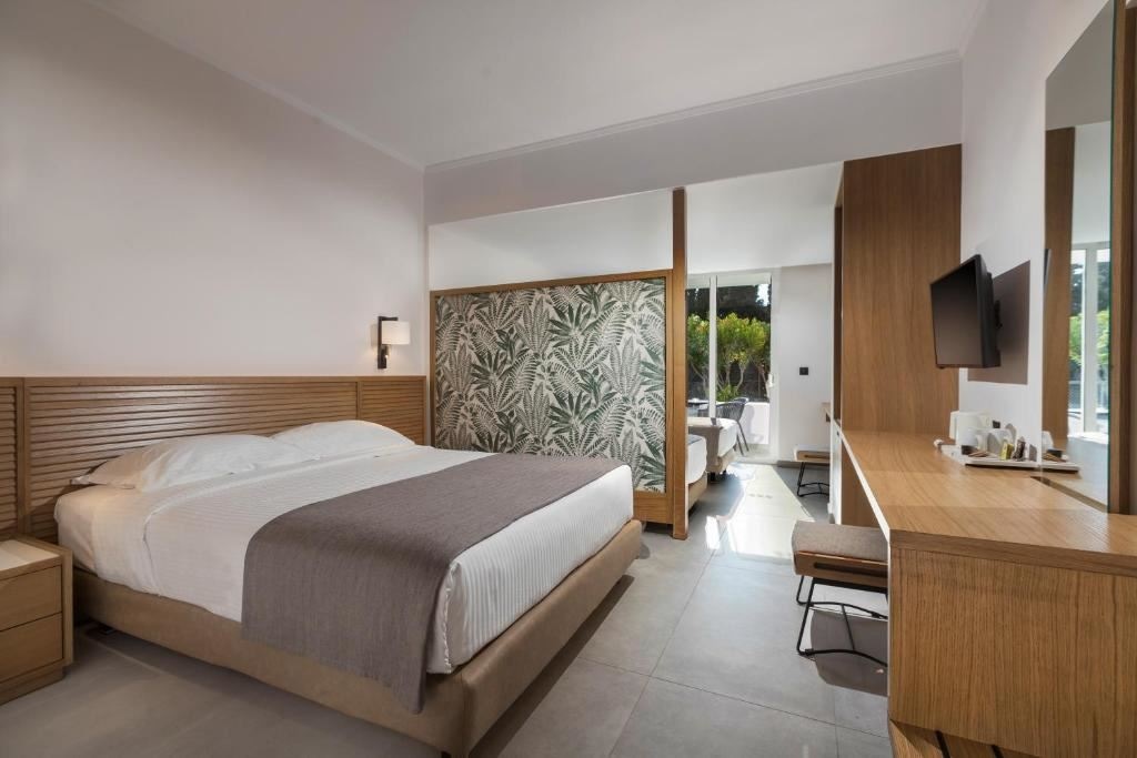 rooms-family-premium-balcony-or-terrace