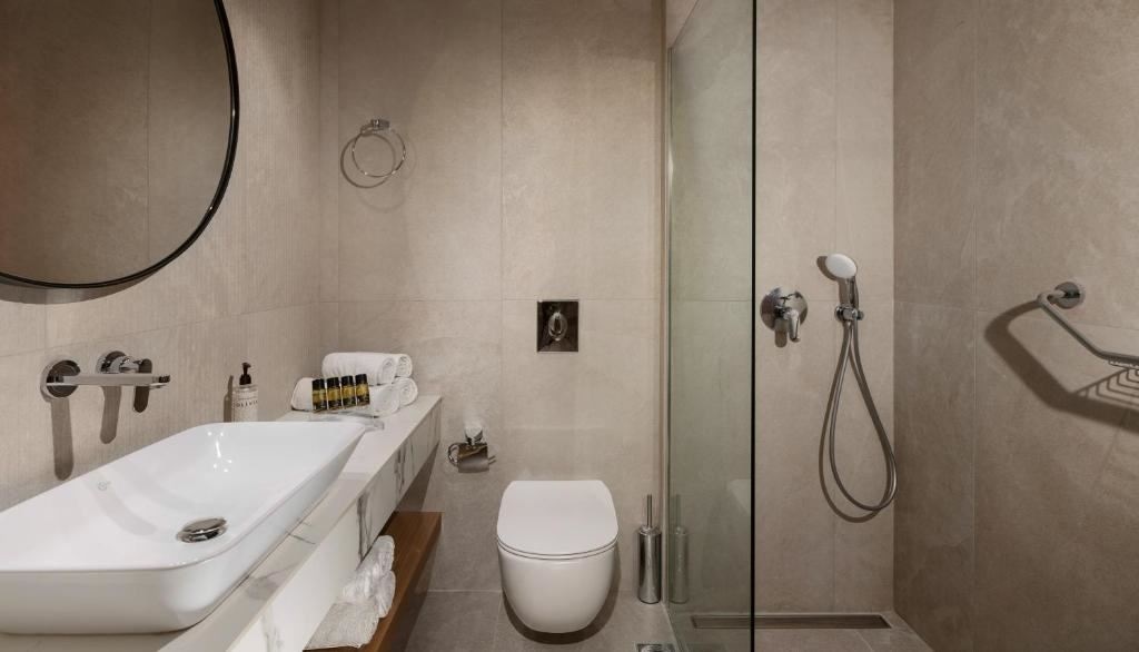 rooms-family-premium-balcony-or-terrace